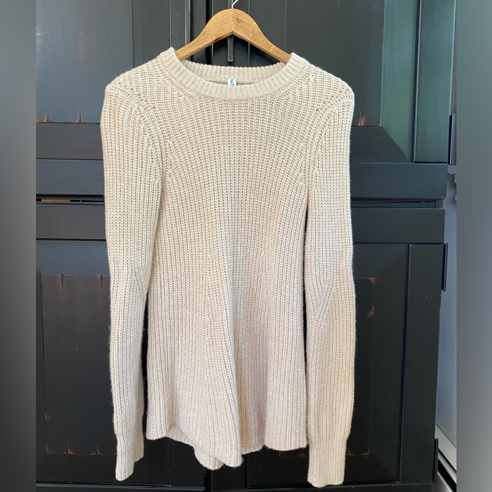 Athleta tan sweater. Great condition. Sz XS.  Covers bootie. Heavy material